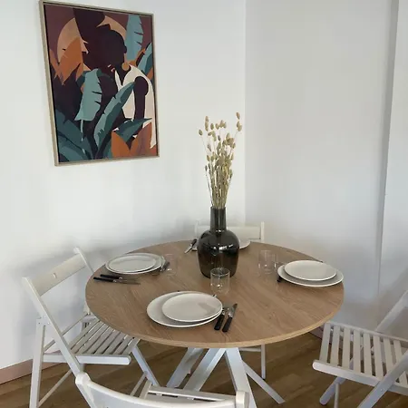 Face A La Et A 2 Pas Des Plages Juan Les Pins 'tout A Pied' Антиб