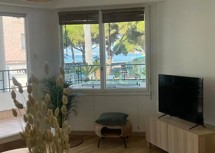 Face A La Et A 2 Pas Des Plages Juan Les Pins 'tout A Pied' * Αντίμπ