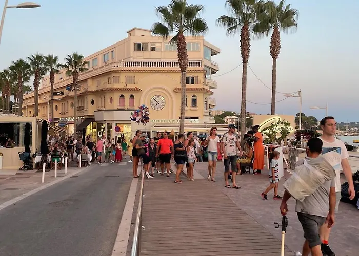 Face A La Et A 2 Pas Des Plages Juan Les Pins 'tout A Pied' Αντίμπ