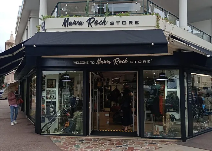 Face A La Et A 2 Pas Des Plages Juan Les Pins 'tout A Pied' *